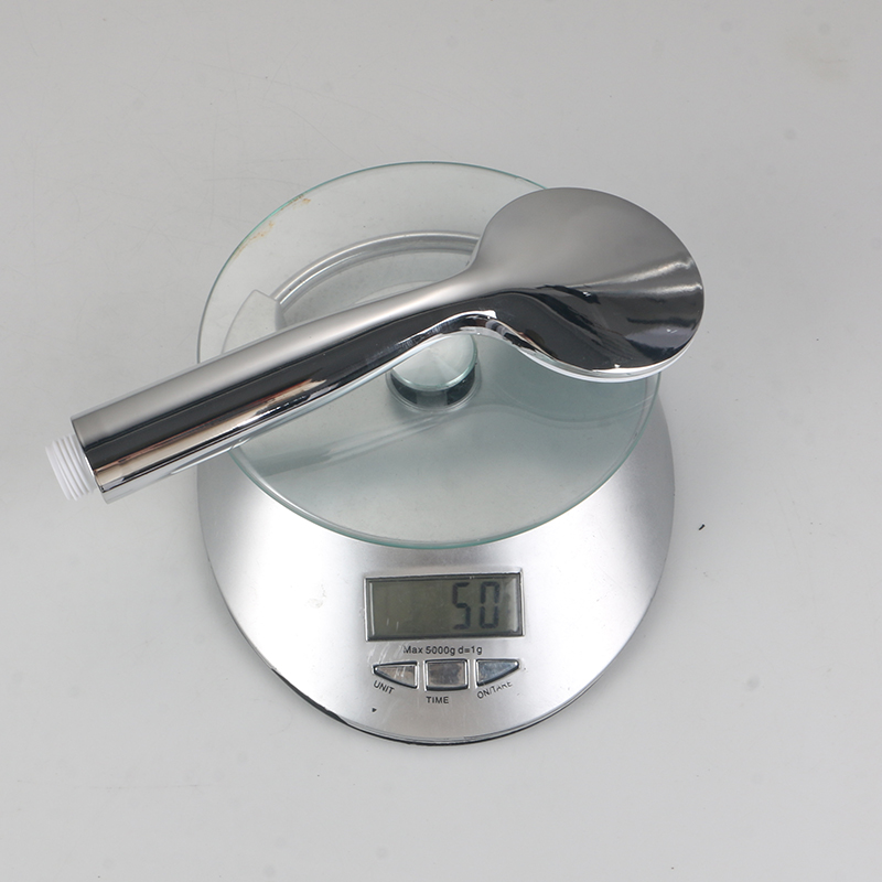 Quali sono i vantaggi di utilizzare un soffione doccia in acciaio inox rispetto ad altri materiali?